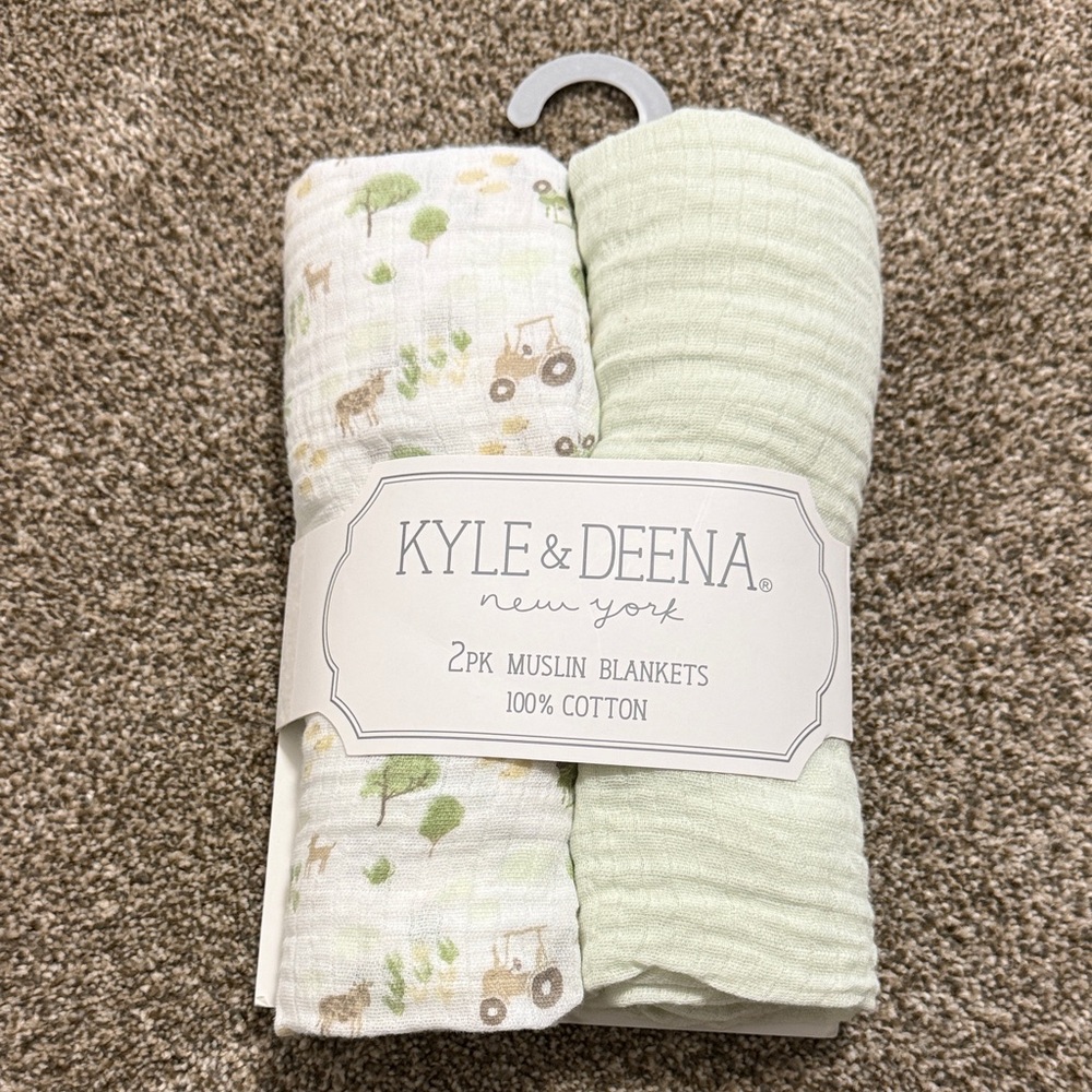 Kyle & Deena Muslin Baby Blankets